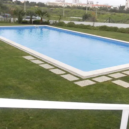 Sol, Praia E Piscina! Portimao
